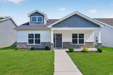 1106 E South St, Frankfort, IN 46041