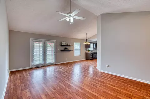 4022 Trinity Dr, Newburgh, IN 47630 photo 5