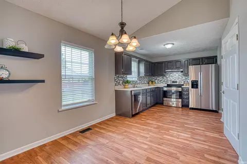 4022 Trinity Dr, Newburgh, IN 47630 photo 7