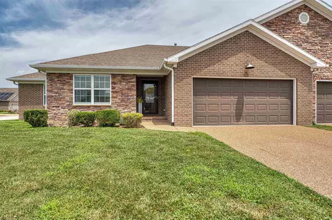 9940 Arbor Lake Dr, Newburgh, IN 47630