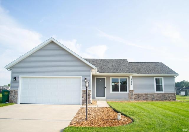 12824 King Fish Ct, Middlebury, IN 46540