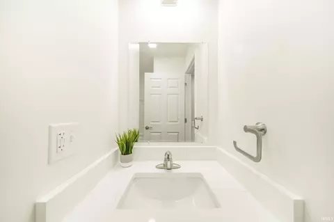 Bath - 623 E Main St, Spiceland, IN 47385 photo 4 of 5