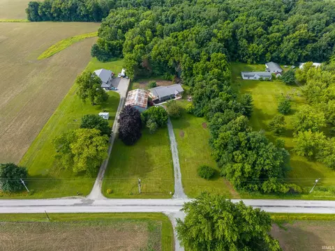 View/Area - 2165 E 400 S Rd, Wabash, IN 46992 photo 1 of 3