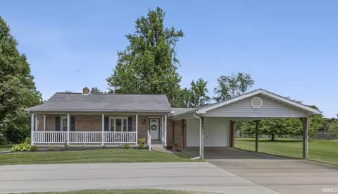 7744 Lincoln Ave, Newburgh, IN 47630
