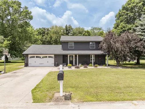 7401 S Fox St, Muncie, IN 47302