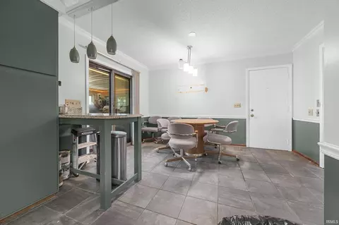 Dining - 4357 Baden Strasse, Jasper, IN 47546 photo 2 of 2