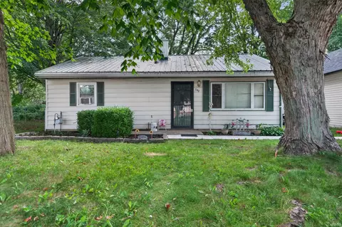 707 Walnut Ave, Logansport, IN 46947