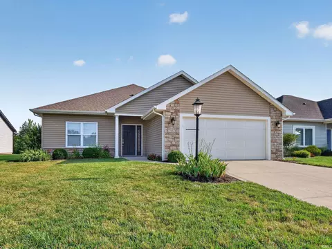 7605 Trotters Chase Ln, Fort Wayne, IN 46815