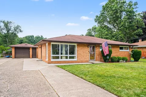 55385 Cedar Trl, Mishawaka, IN 46545