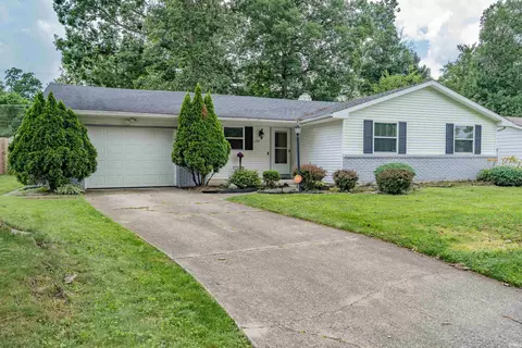6332 Holgate Dr, Fort Wayne, IN 46816