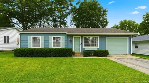 6501 Bayberry Dr, Fort Wayne, IN 46825