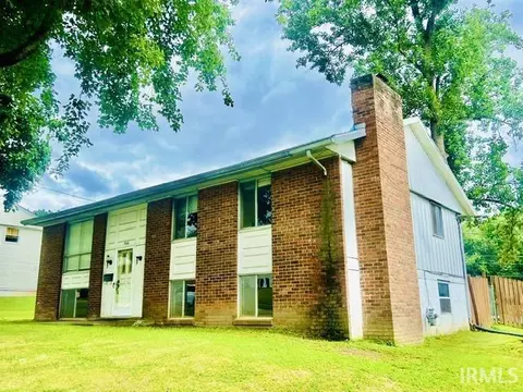 1106 Westchester Ct, Evansville, IN 47710