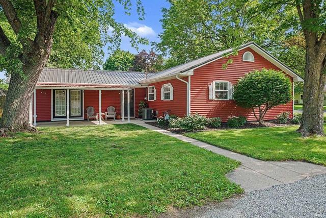 1417 S 11th St, Goshen, IN 46526
