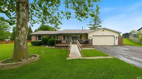 4626 W California Rd, Fort Wayne, IN 46818