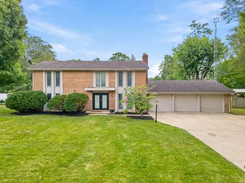 1415 W Forest Ln, Marion, IN 46952