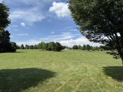 614 W Fleming Pl, Bloomington, IN 47404 photo 3