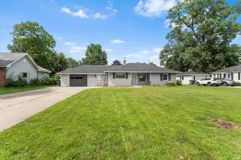 1313 E Douglas St, Goshen, IN 46528