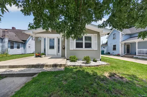 208 S Virgil St, Mishawaka, IN 46544