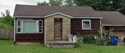 2122 W 9th St, Marion, IN 46953