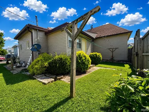 Exterior - 1111 M St, Bedford, IN 47421 photo 9 of 14