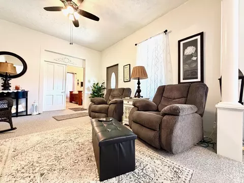 Living - 1111 M St, Bedford, IN 47421 photo 9 of 10