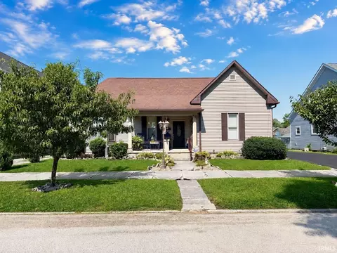 Exterior - 1111 M St, Bedford, IN 47421 photo 1 of 14
