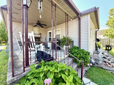 Exterior - 1111 M St, Bedford, IN 47421 photo 11 of 14