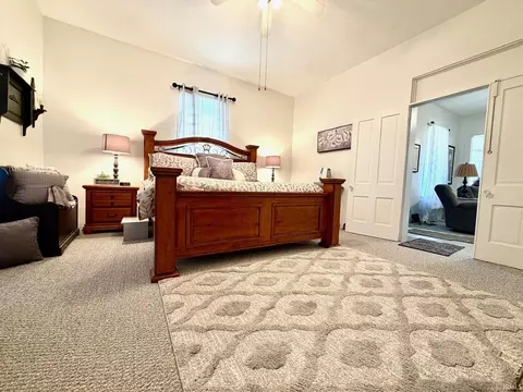 Bedroom - 1111 M St, Bedford, IN 47421 photo 2 of 7