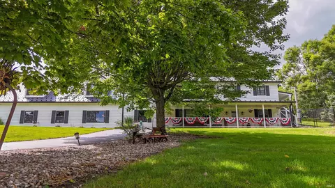 7082 N Us Highway 24 E, Huntington, IN 46750