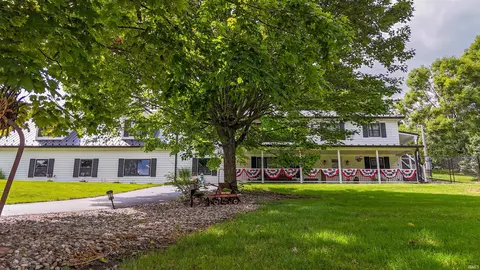 7082 N Us Highway 24 E, Huntington, IN 46750