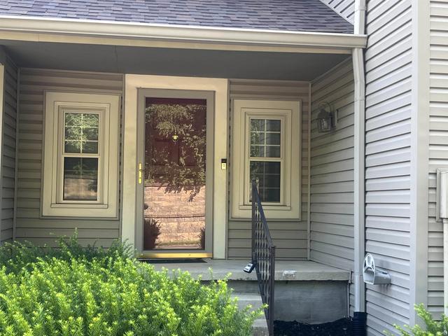 1806 Mill Pond Ln, Lafayette, IN 47909
