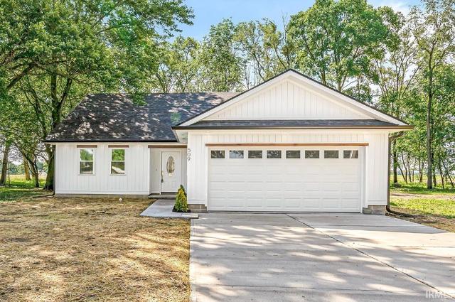 507 W Main St, Colfax, IN 46035