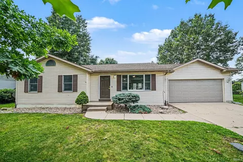 56921 Pamona St, Elkhart, IN 46516