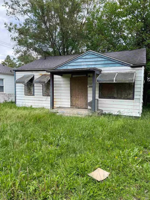 2908 Central Ave, Anderson, IN 46016