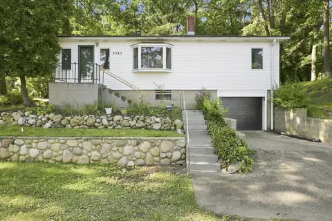 3385 W Shady Side Rd, Angola, IN 46703