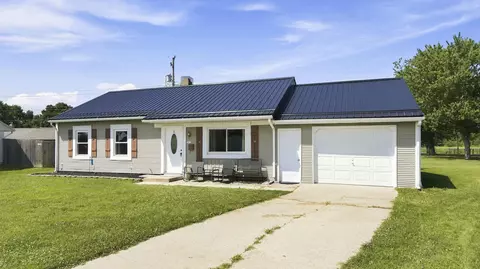 16 Emerald Ln, Huntington, IN 46750