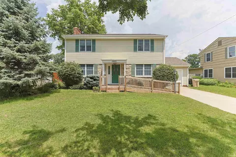 1609 Hoover Ave, South Bend, IN 46615