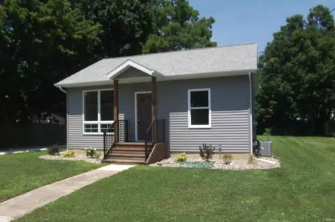 515 E Gilmore St, Angola, IN 46703