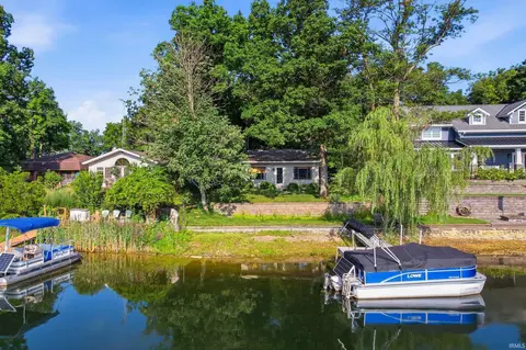 3403 SW Indian Trail Lake Rd, Farmland, IN 47340