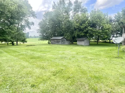 7981 S Packerton Rd, Claypool, IN 46510 photo 3