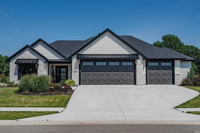 17184 Alabaster Cv, Huntertown, IN 46748