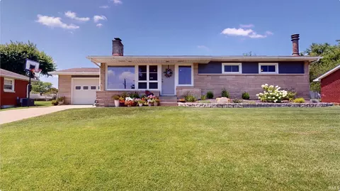2809 Leslie Dr, Jasper, IN 47546