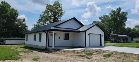 725 S Indiana St, Bicknell, IN 47512