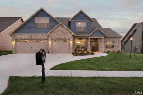 2117 Maple Leaf Dr, Kokomo, IN 46902