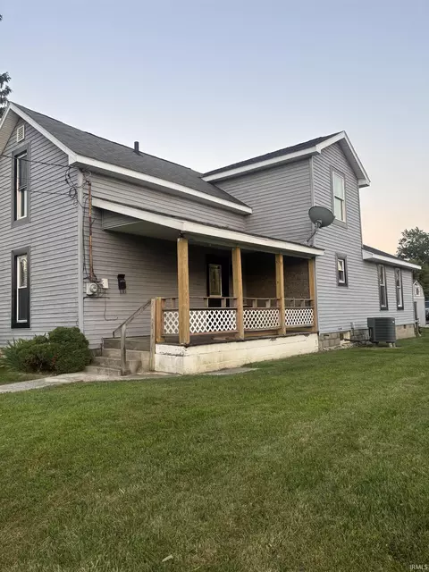 1523 Sabine St, Huntington, IN 46750