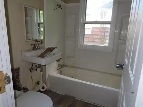 1624 E Fox St, South Bend, IN 46613 photo 5