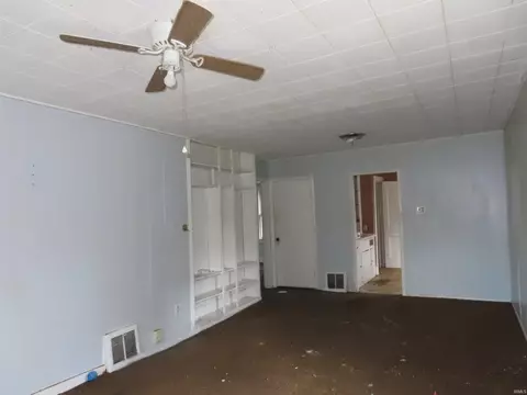 1624 E Fox St, South Bend, IN 46613 photo 2