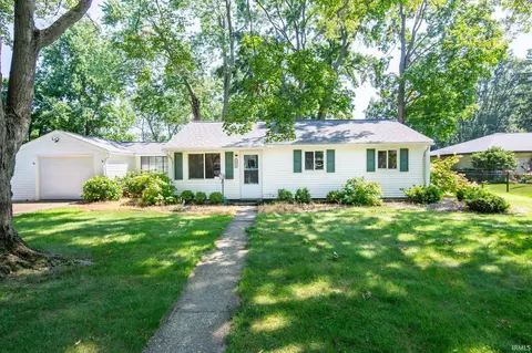 1843 Grant St, Elkhart, IN 46514