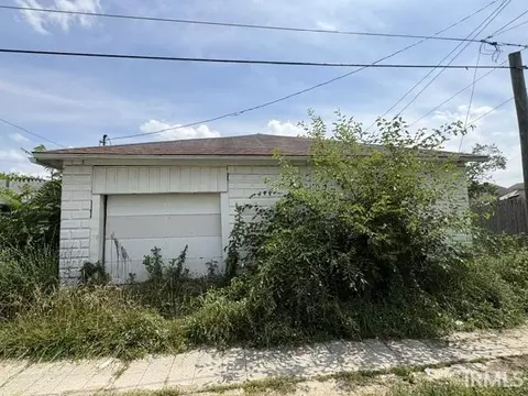 208 E 8th St, Muncie, IN 47302 photo 5