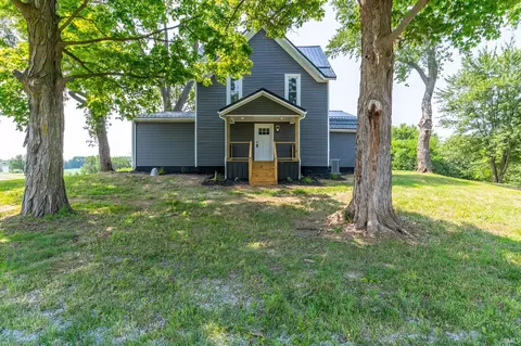 4900 E State Road 8, Kendallville, IN 46755